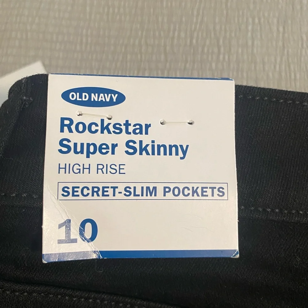 Old Navy Rockstar Super Skinny high rise black jeans - Picture 1 of 2